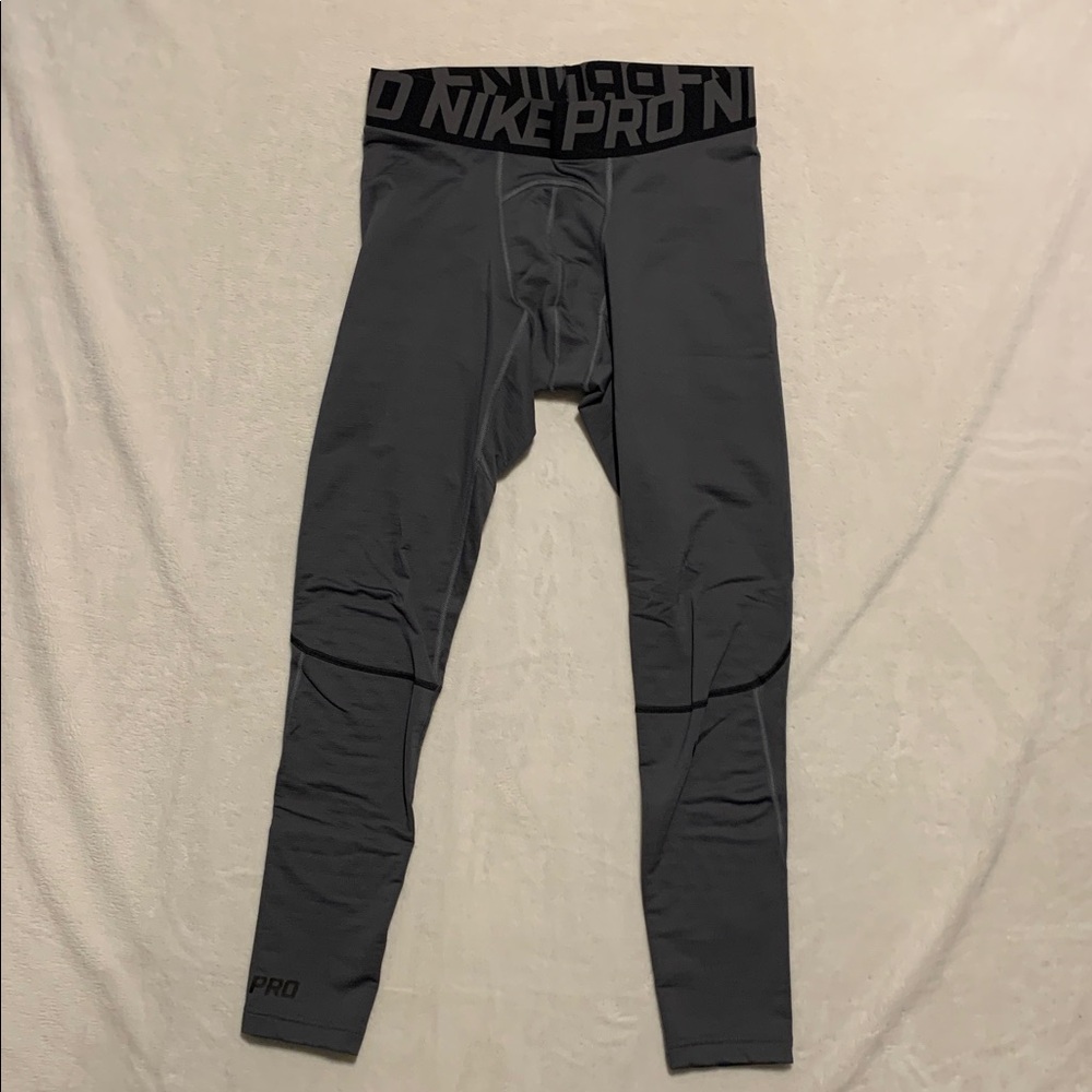 Nike pro hyper warm compression pants large